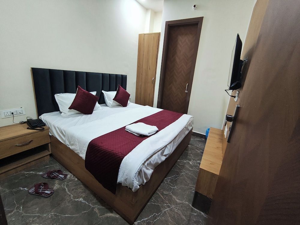 Hotel RB Inn