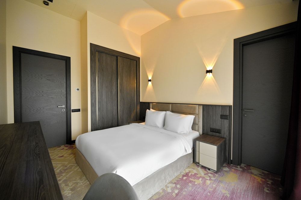 SIA Resort & Spa Family Cottage, Mountain View 16