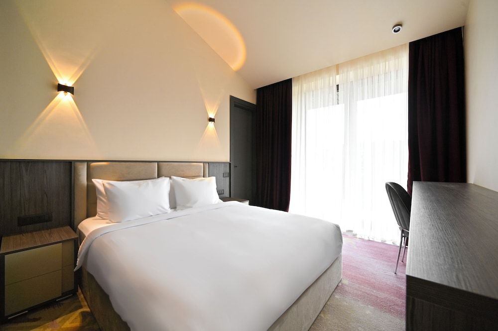 SIA Resort & Spa Family Cottage, Mountain View 19