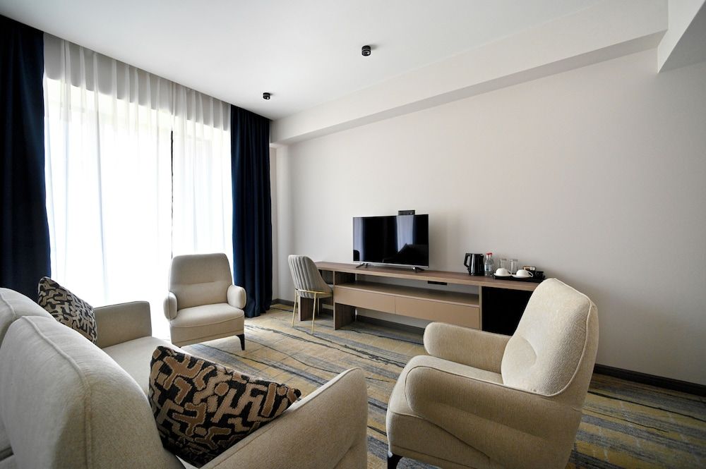 SIA Resort & Spa Deluxe Double Room, Balcony, Mountain View 6