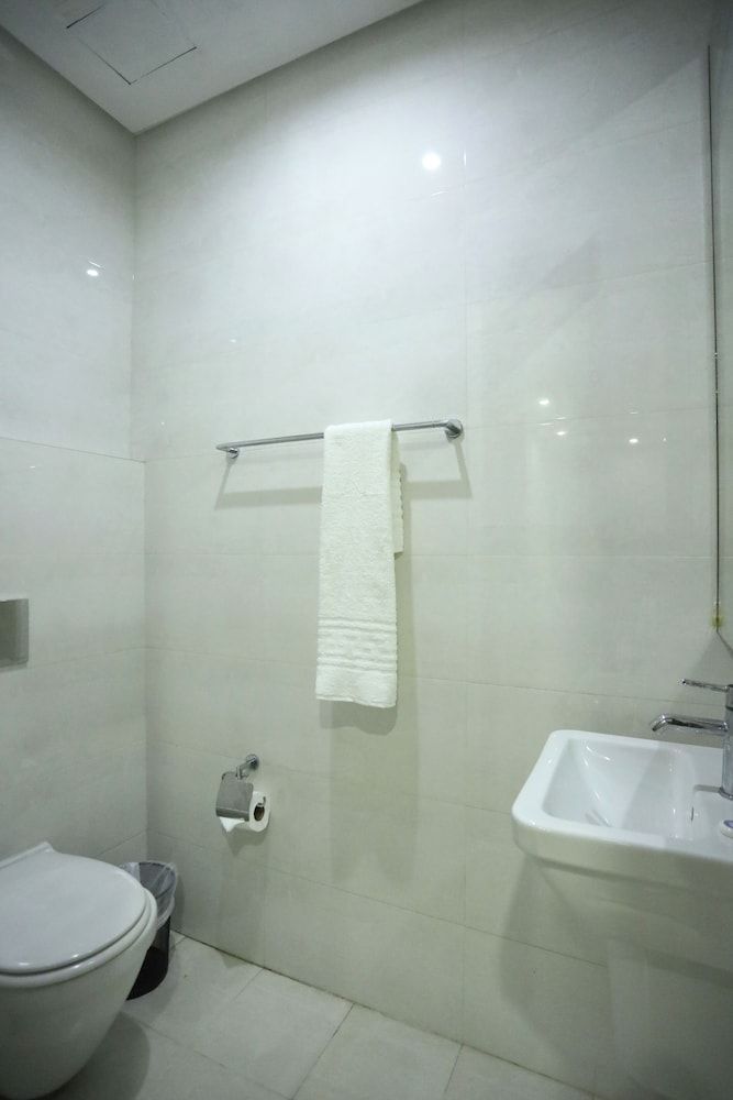 LandwaySuite Deluxe Double Room, City View 19