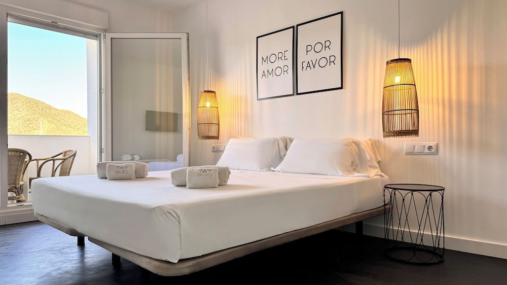 Hostal Bajío Habitacin cudruple con terraza 2