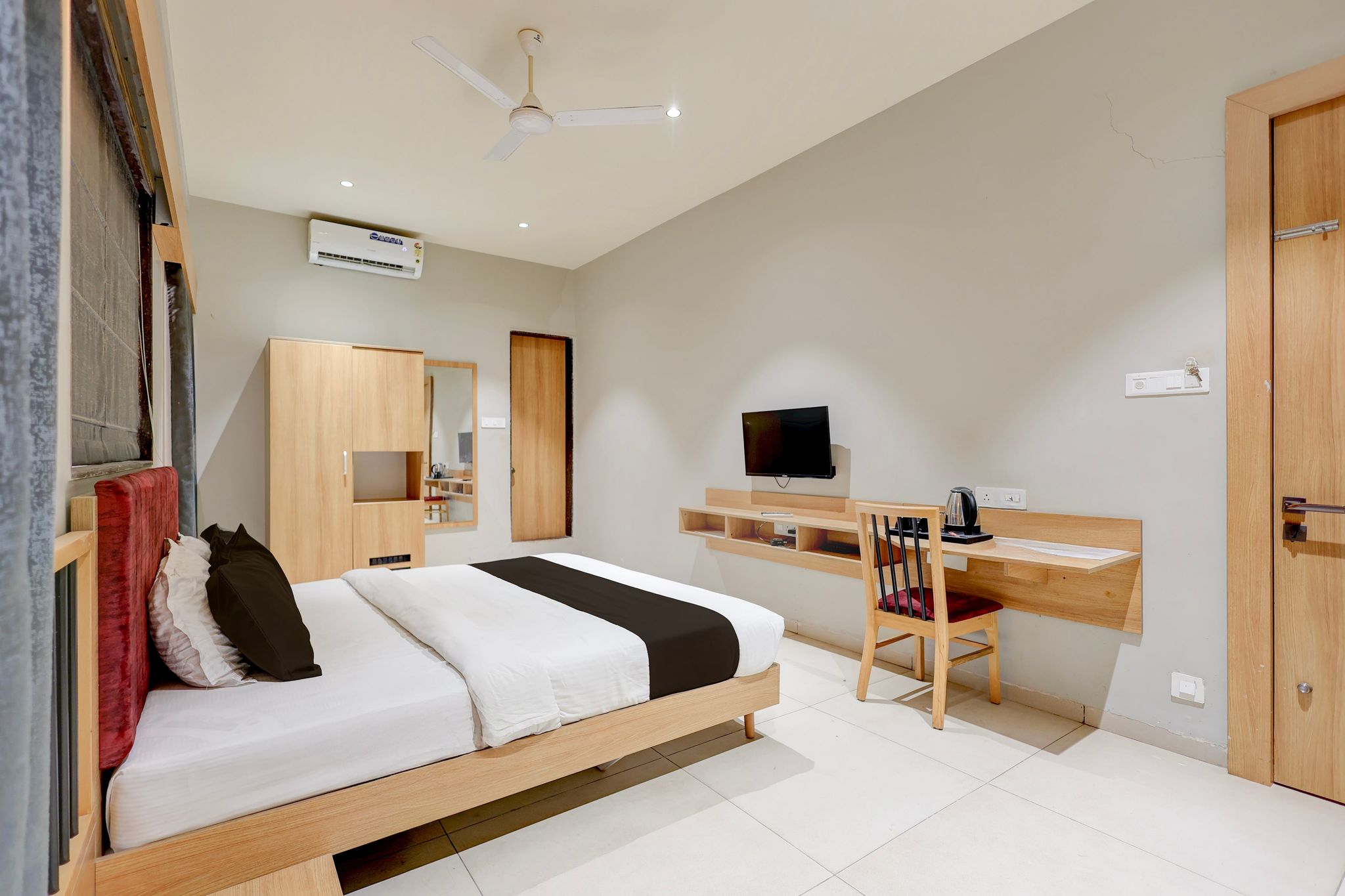 Townhouse Nagthane Satara Formerly Matoshree Palace CLASSIC 4