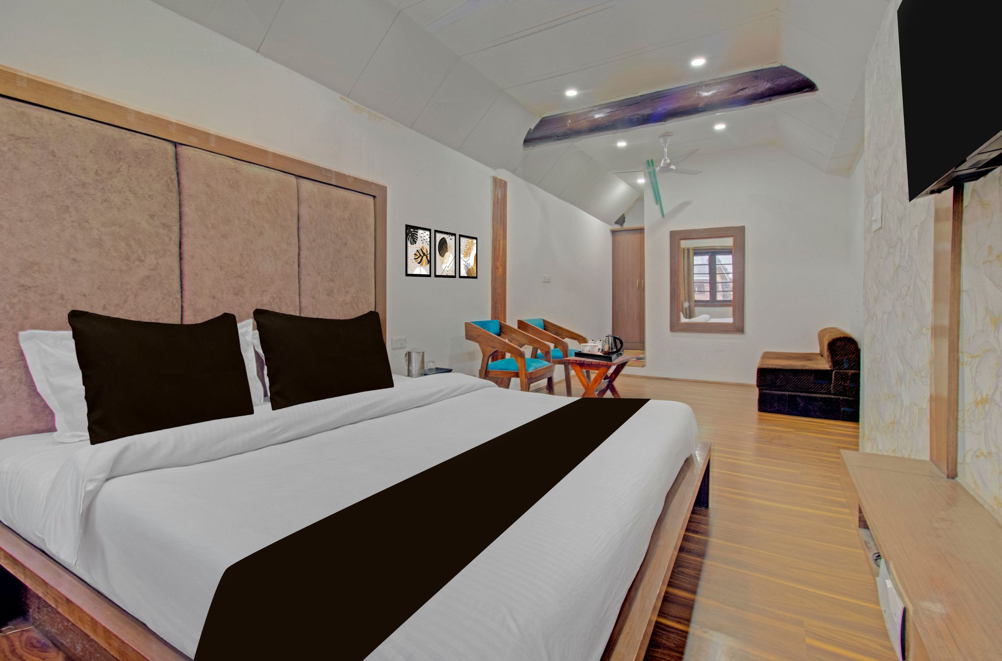 Collection O NIT Srinagar Formerly Main Street Inn CLASSIC 17