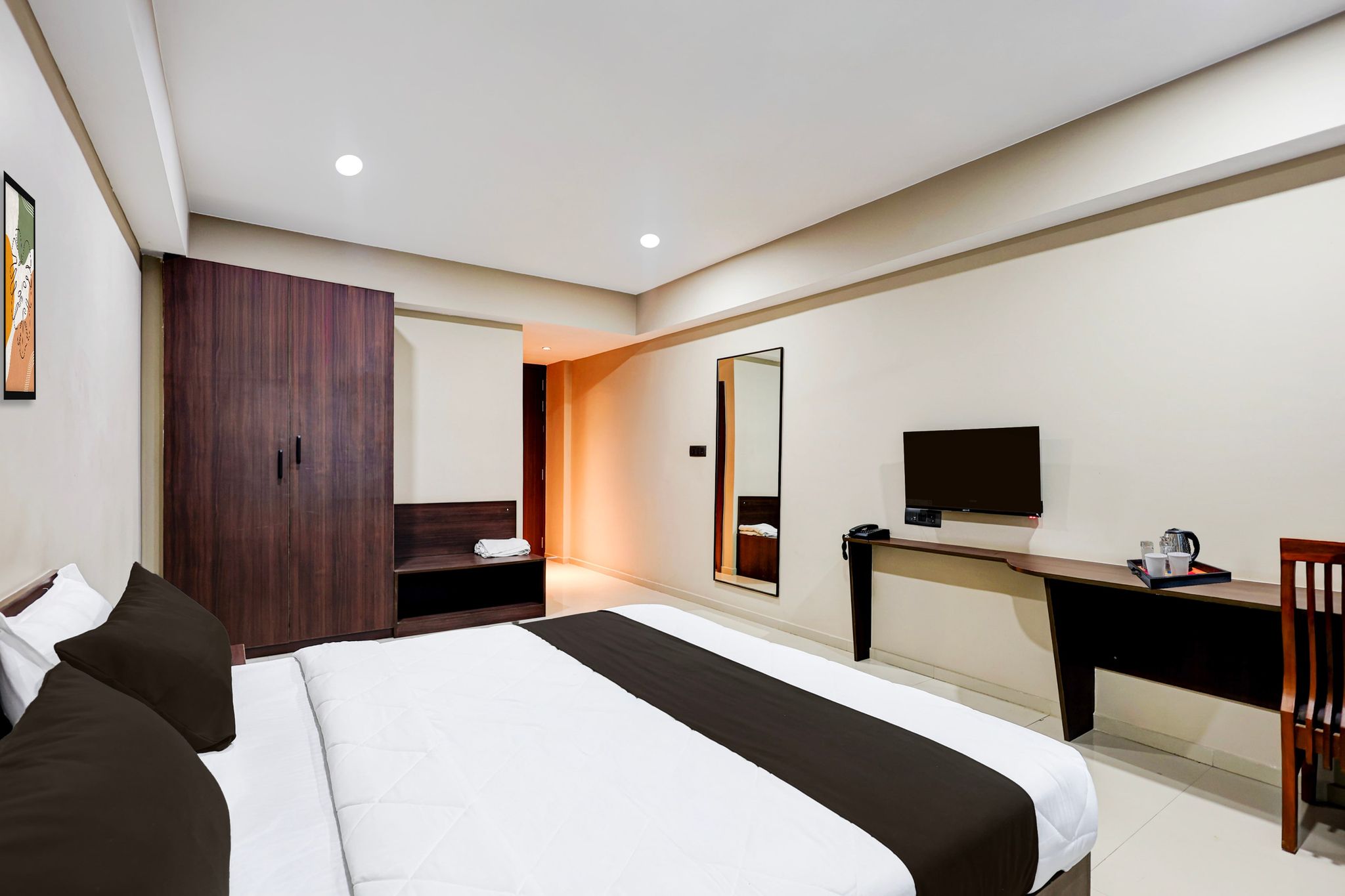 Deluxe with Twin Bed