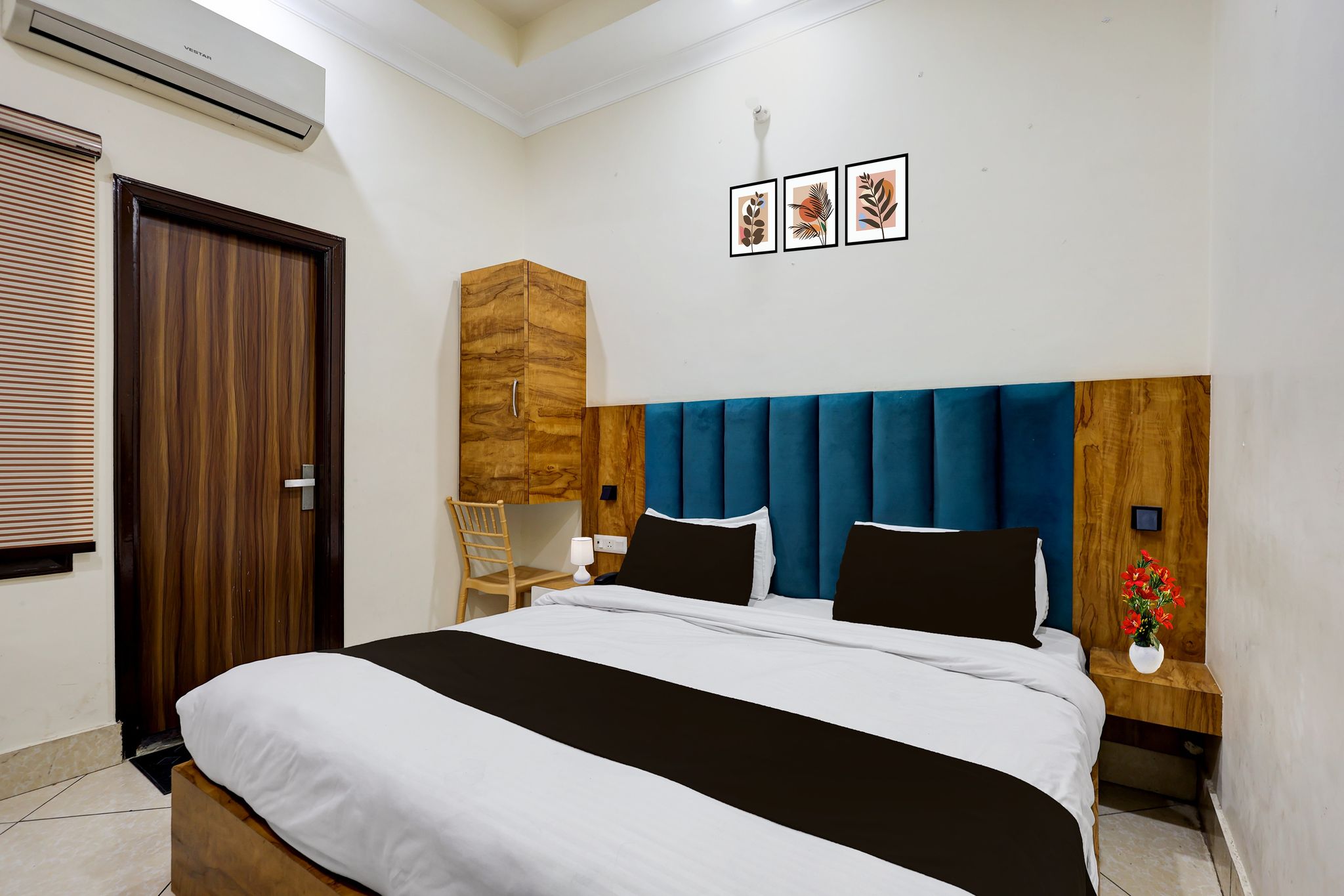 Collection O Ambedkar Chowk Formerly Hotel Paras Inn CLASSIC 11