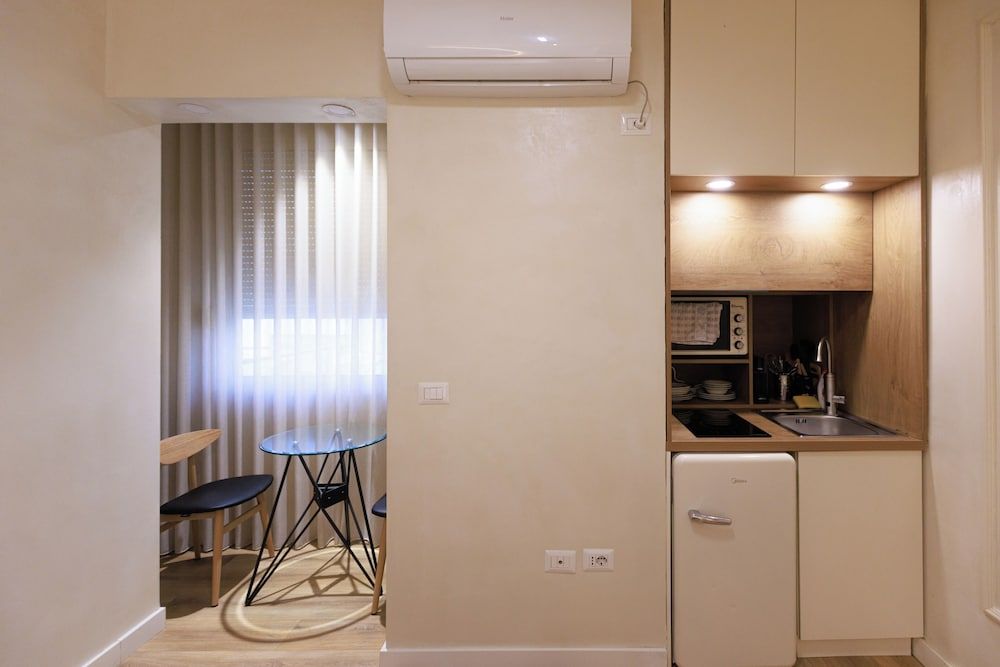 Syncron Urban City Centre Comfort Studio, City View 11