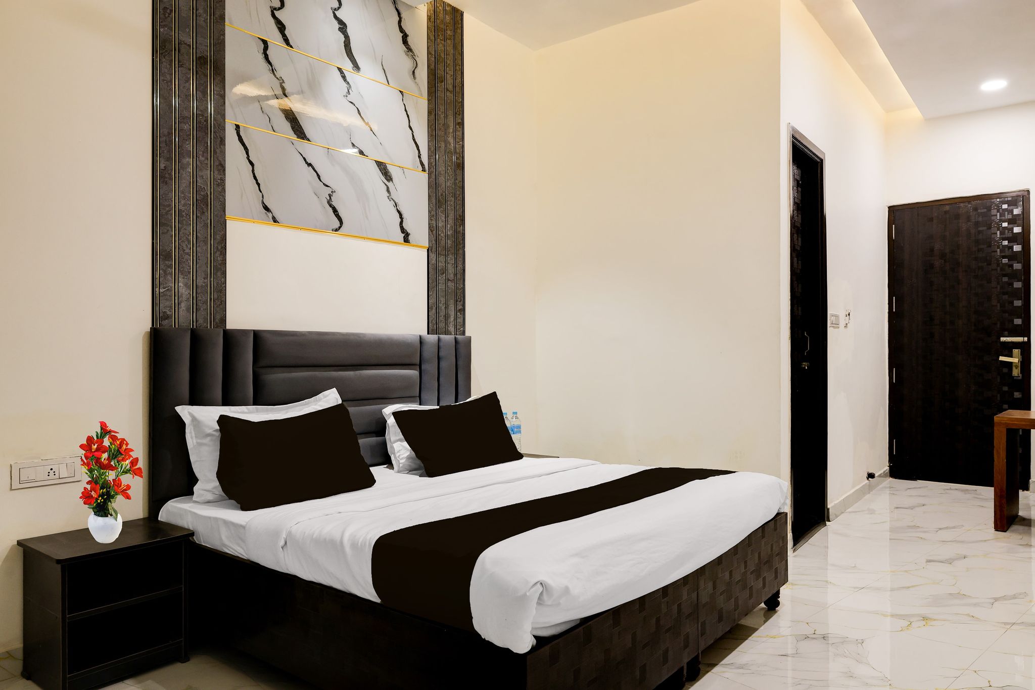 Super Townhouse GT Road Amritsar CLASSIC 7