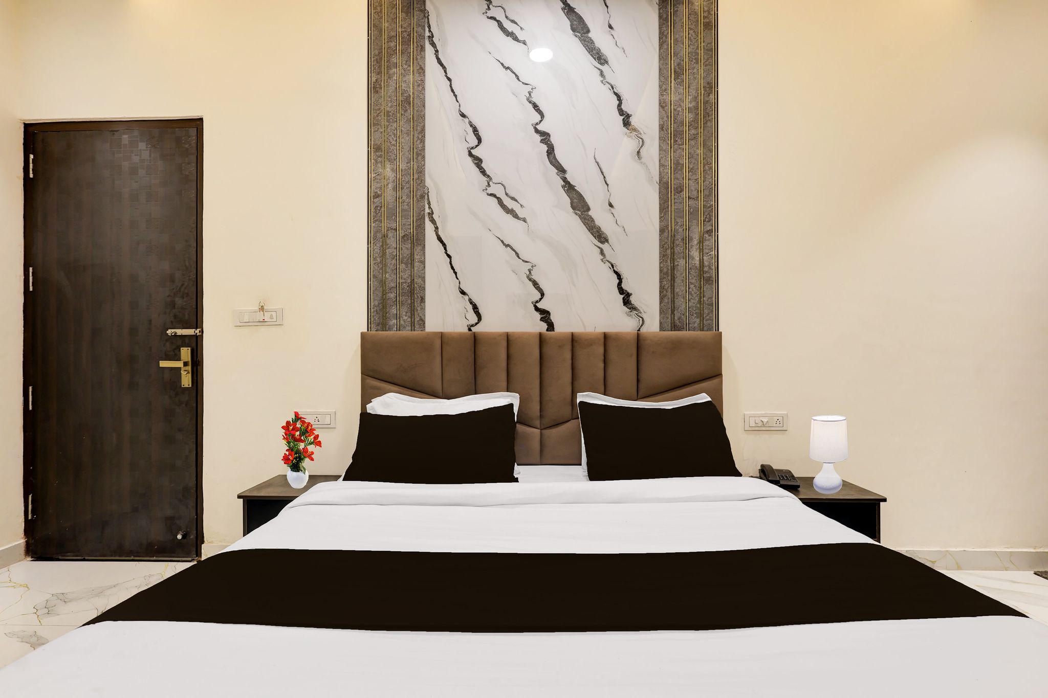 Super Townhouse GT Road Amritsar CLASSIC 6