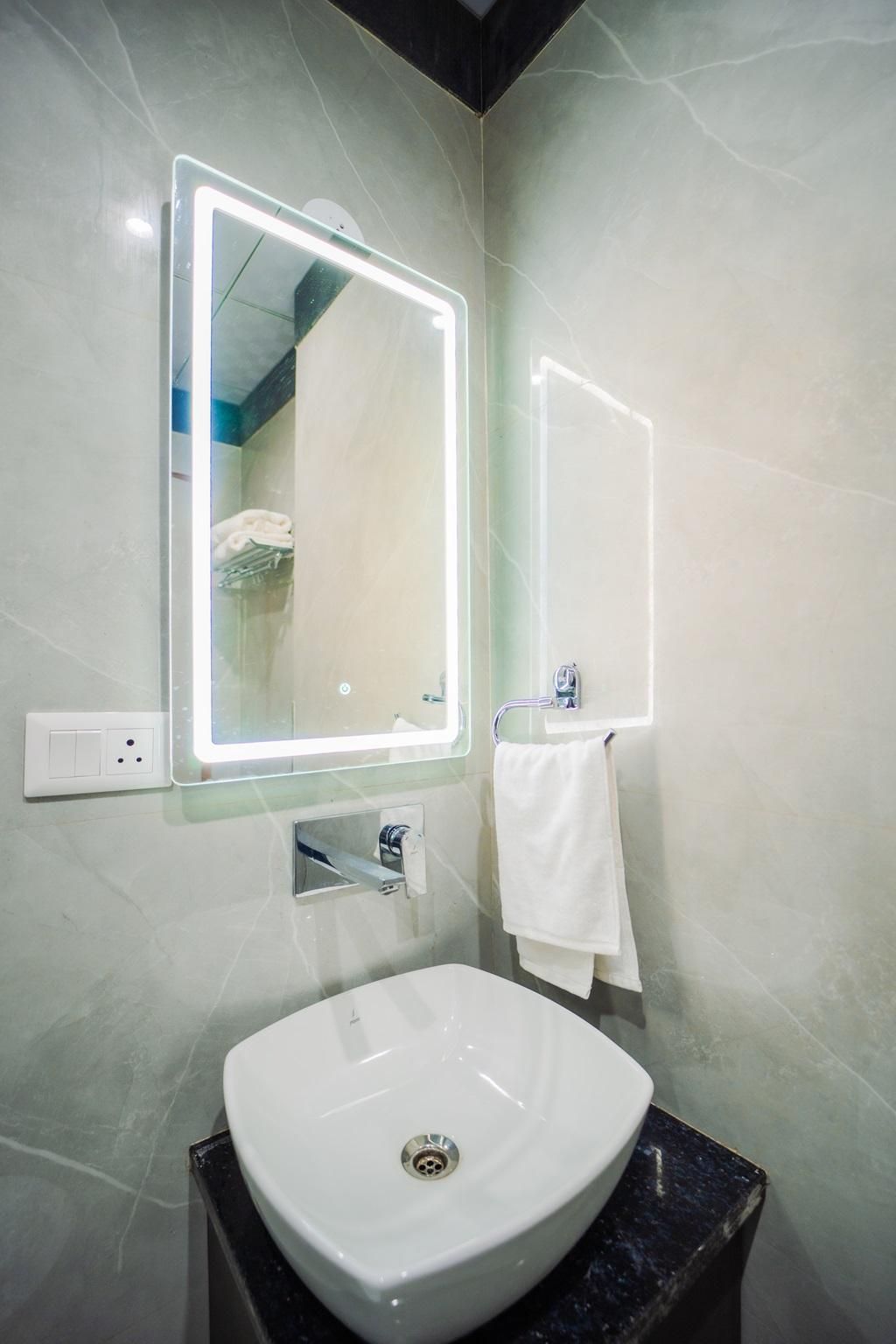 Hotel Shyam Dwar Super Deluxe 3