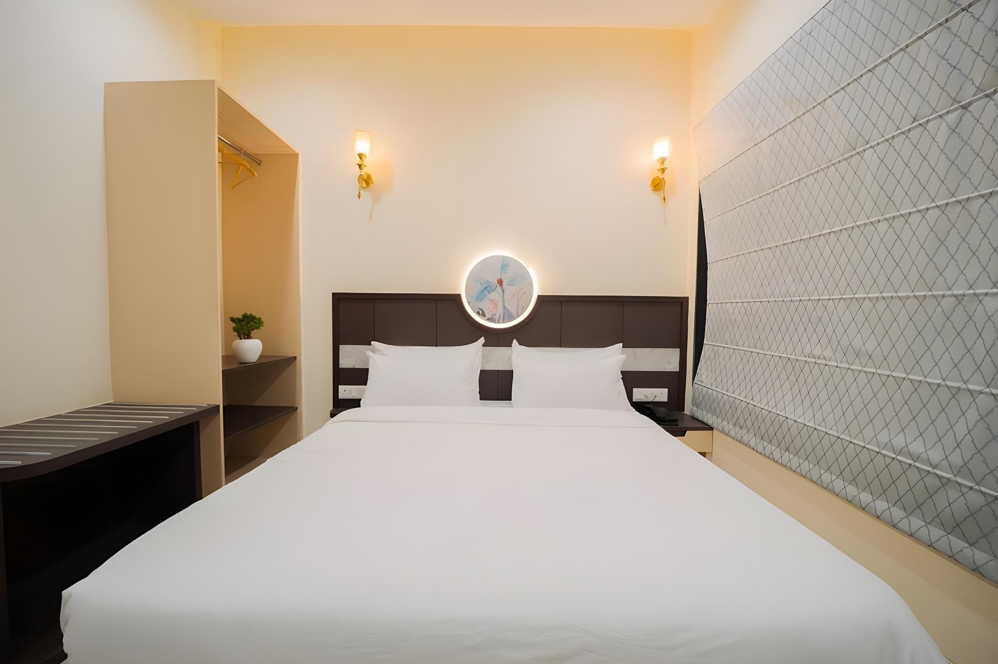 Hotel Shyam Dwar Super Deluxe 2