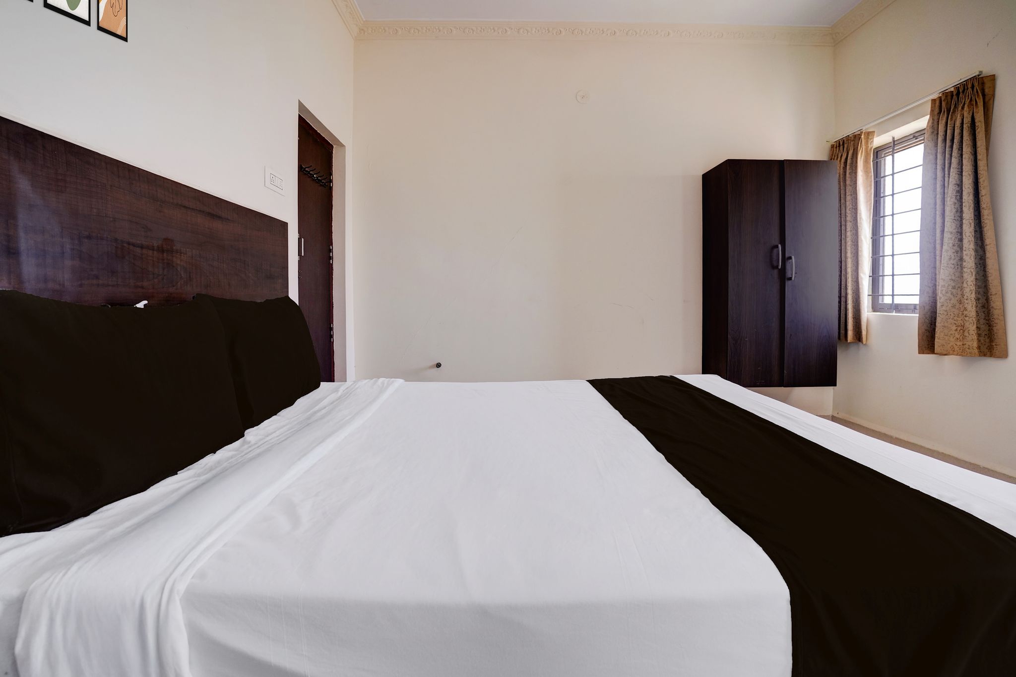 Collection O Sunset Point PB Road Dharwad Formerly Crystal Resort CLASSIC 16