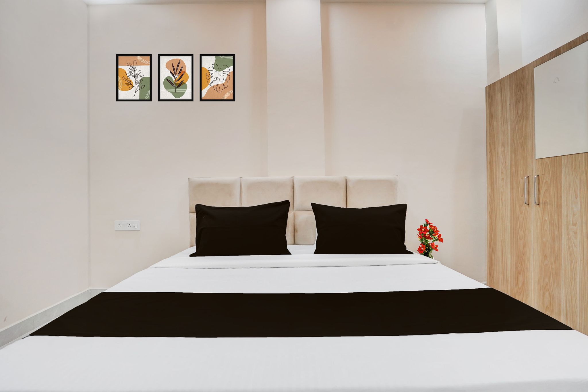 Super Hotel O Delhi Meerut Expressway Makanpur Formerly Crystal 24 CLASSIC 14