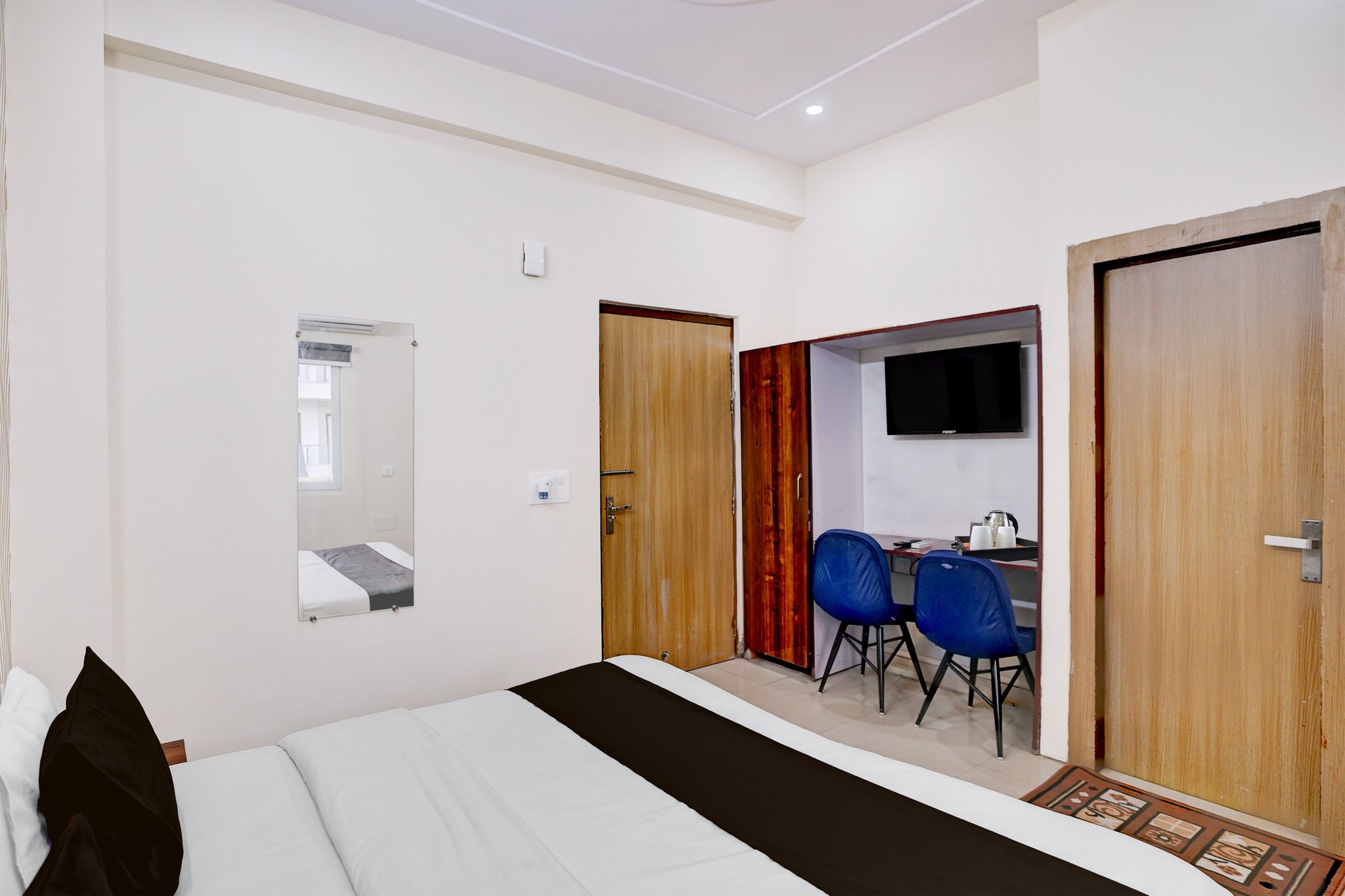 Townhouse Noida Sector 70 Formerly Palm Paradise CLASSIC 4