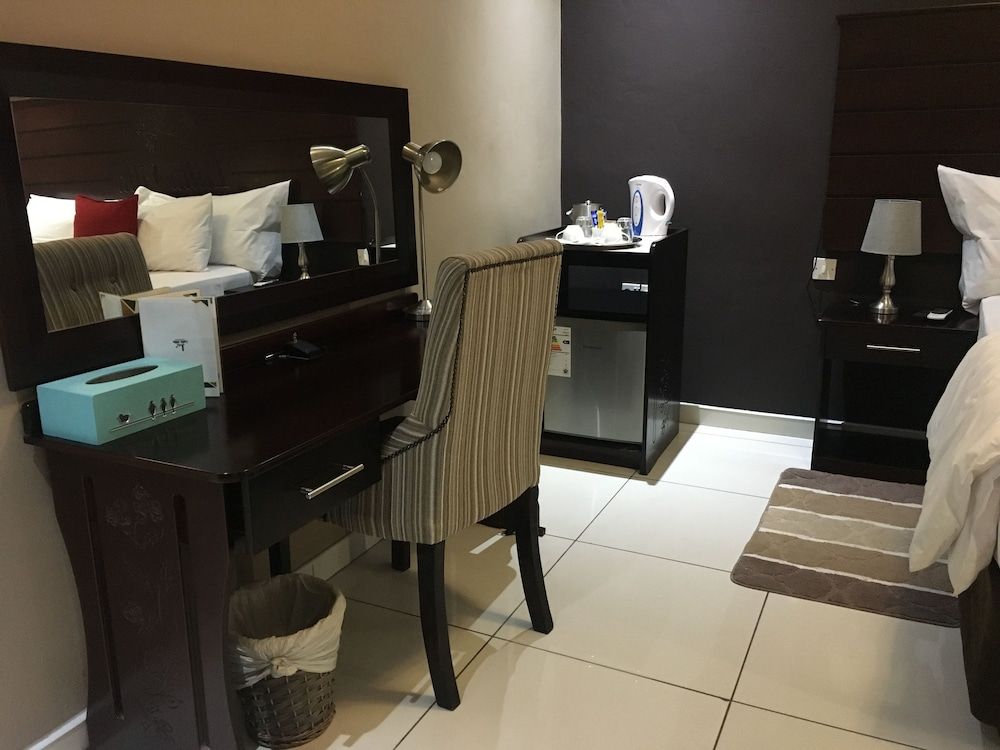 Lalla Villa Guest Lodge Deluxe Double Room 14