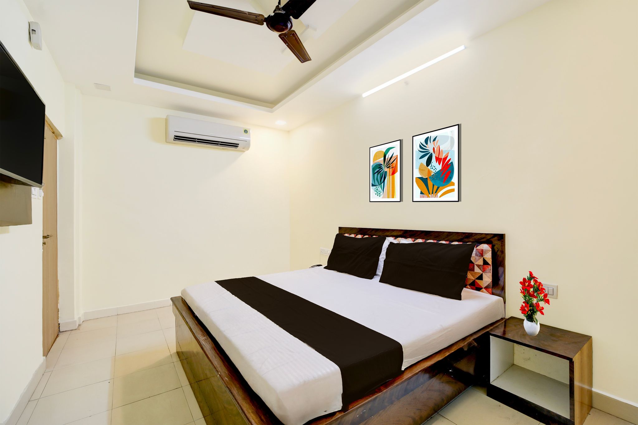 Collection O Narela Shankari Hotel Delight Classic 2