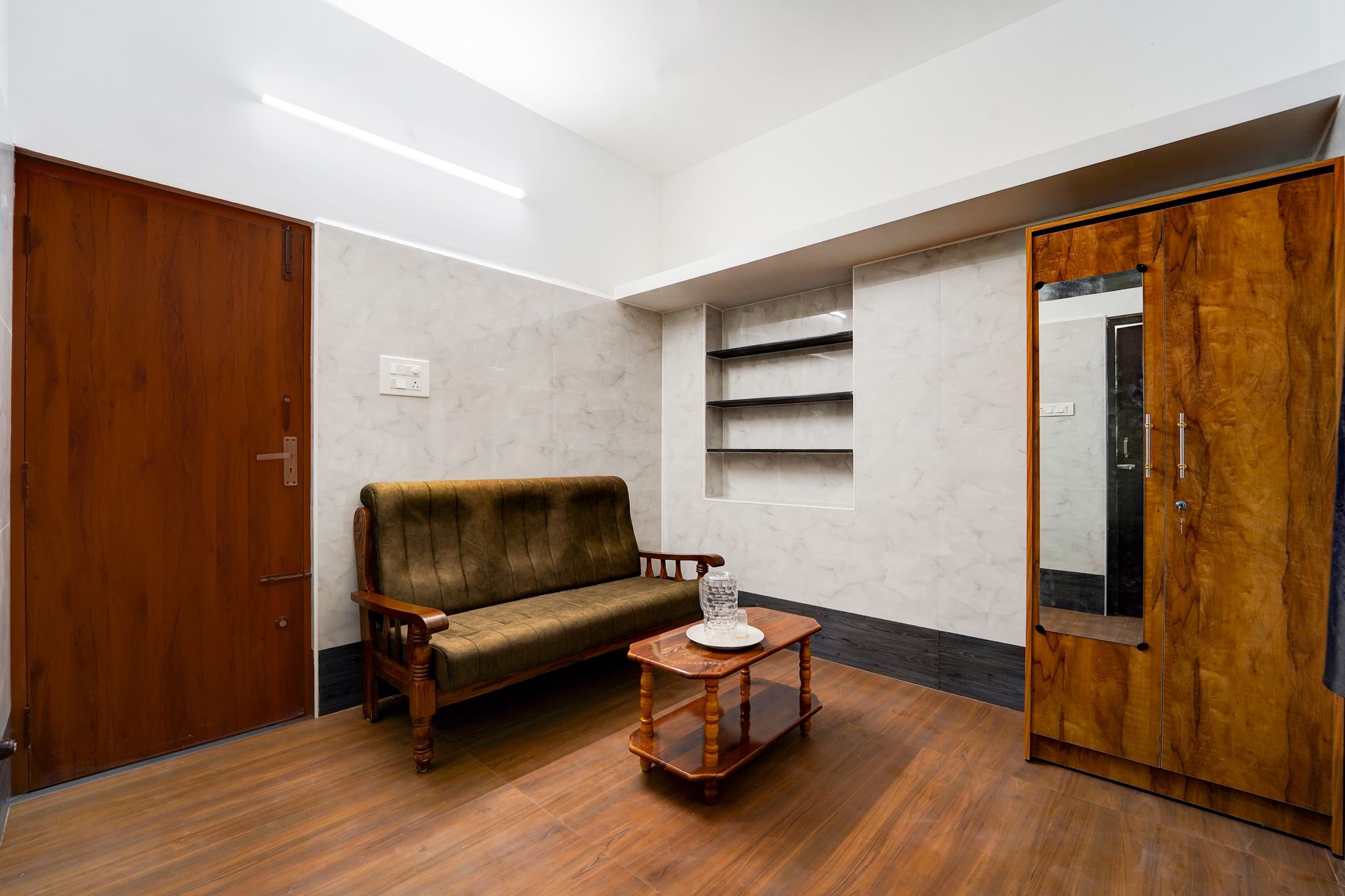 Super Townhouse Coimbatore International Airport Formerly MK Elegance Inn Suite 6