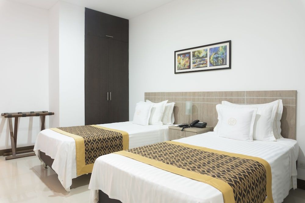 Hotel Cinco Monteria Basic Twin Room 2