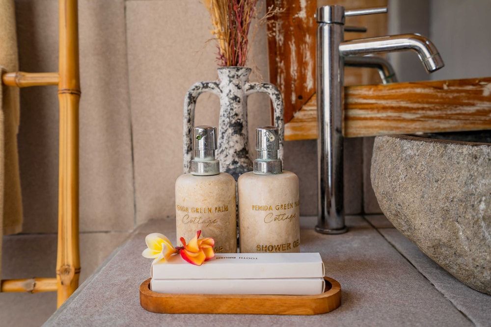 Penida Green Palm Cottage Comfort Double Room, Pool View 5