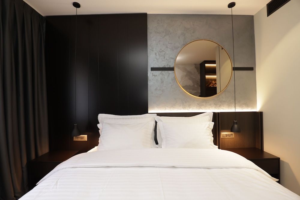 Gremmy Boutique Hotel Deluxe Double Room 11