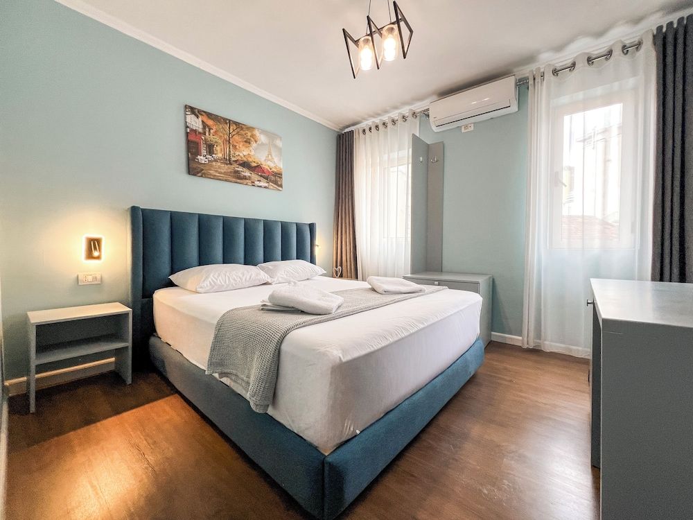 Hotel Tier Center Comfort Double Room, City View 52