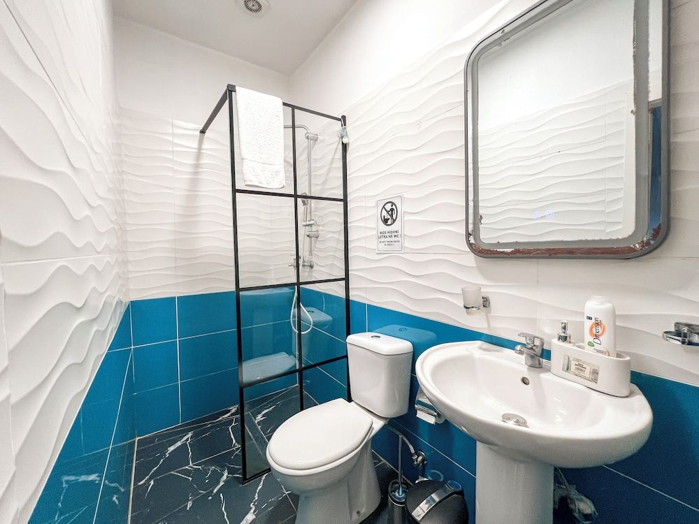 Hotel Tier Center Comfort Double Room 8