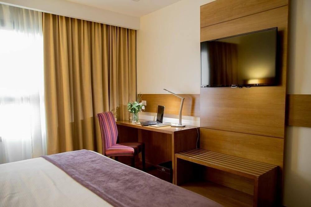 Neper Select Hotel Standard Double or Twin Room, Mountain View