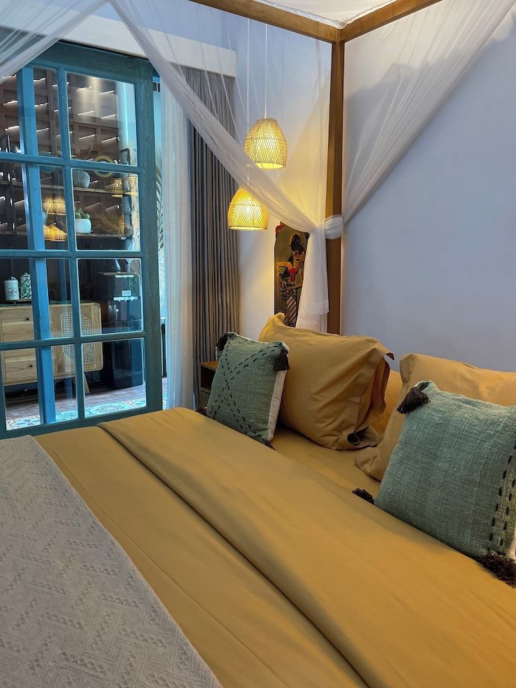 Omah Dingoto Villa, 6 Bedrooms