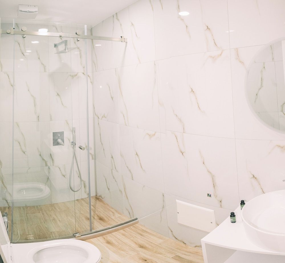 Noon Central Hotel Double Room 6