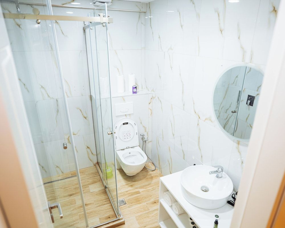 Noon Central Hotel Double Room 5