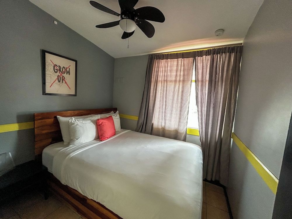 Viajero San José Hostel Basic Double Room, 1 Double Bed, Shared Bathroom 3