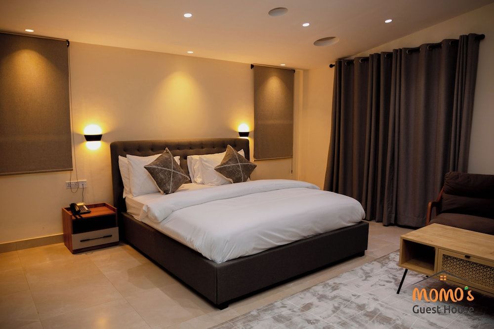 Momo's Hotel Apartment