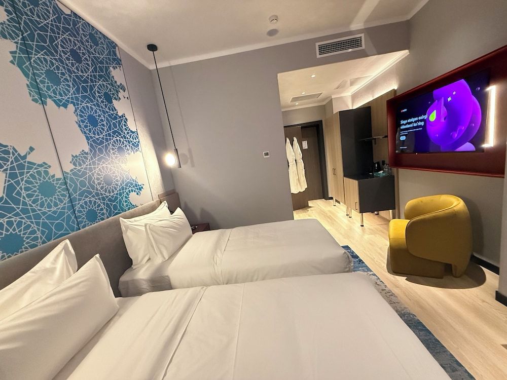 khorazm Hotel Twin Room, Courtyard View 5