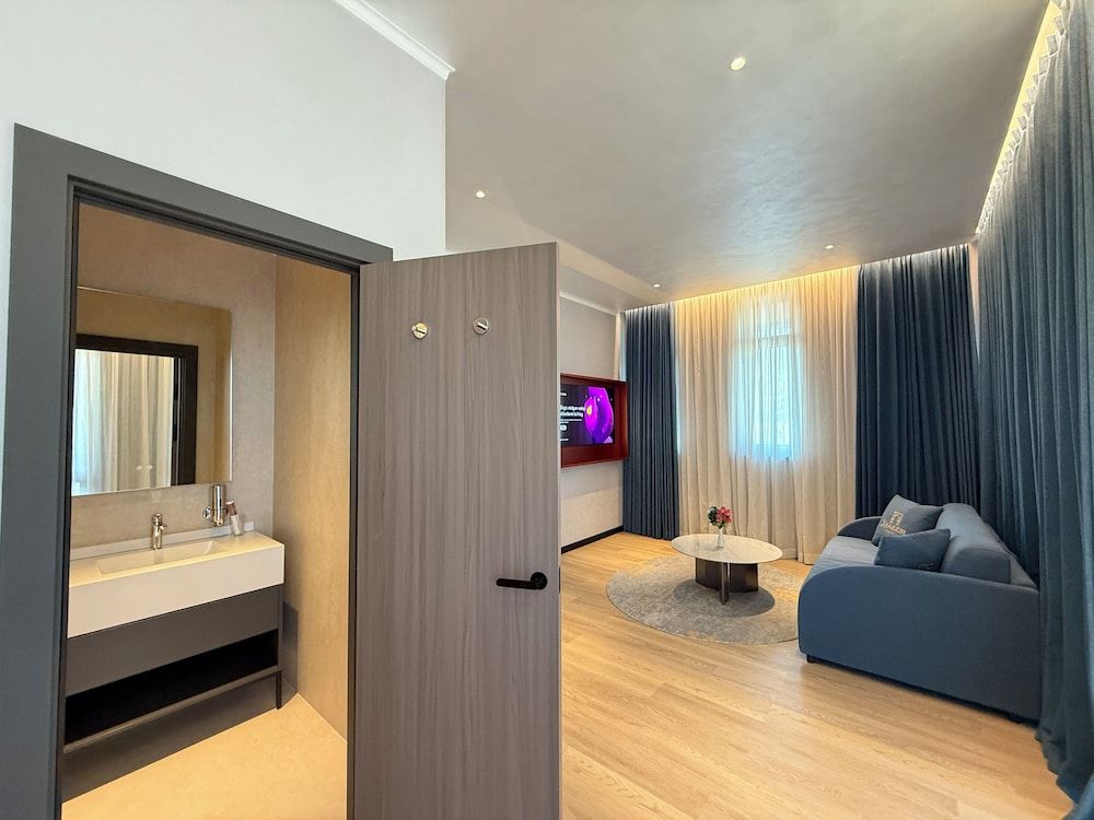 khorazm Hotel Luxury Suite, City View 18