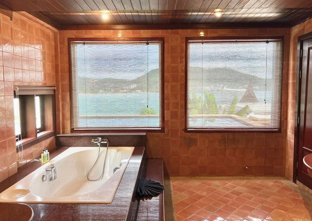 Jaokhun Bayview Kamala Phuket Villa, 3 Bedrooms, Balcony, Garden View 15