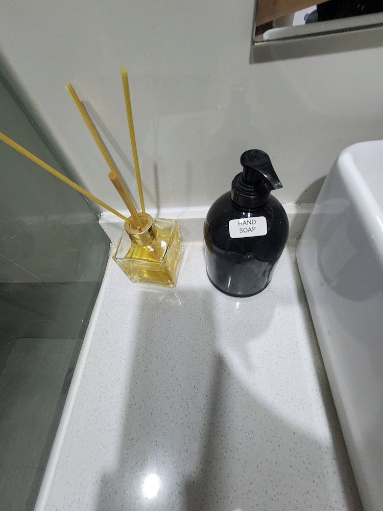 Cozy 1BR Condo in Mandaluyong City With City Skyline View Condo, 1 Bedroom, Accessible, Patio 45