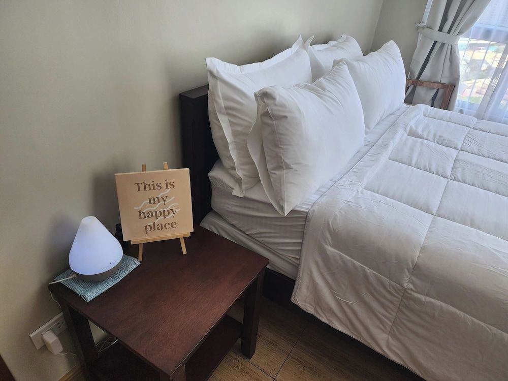Cozy 1BR Condo in Mandaluyong City With City Skyline View Condo, 1 Bedroom, Accessible, Patio 22