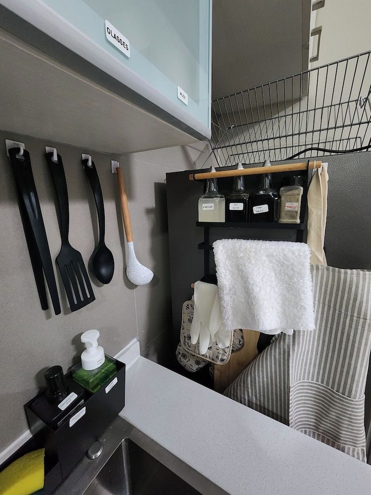 Cozy 1BR Condo in Mandaluyong City With City Skyline View Condo, 1 Bedroom, Accessible, Patio 36