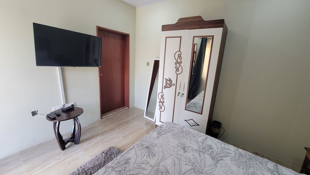 mew3 apartment Comfort Double or Twin Room 14