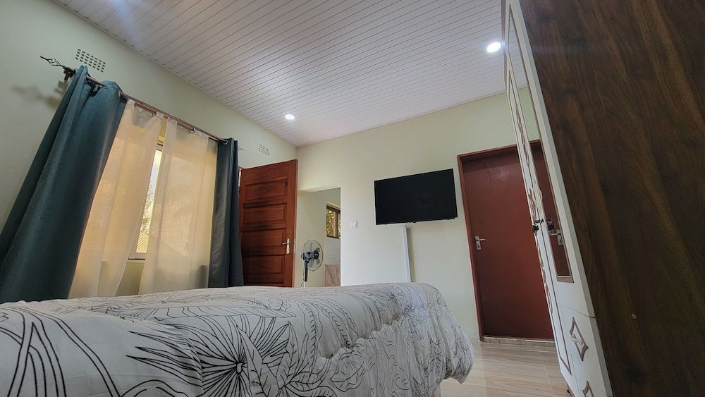 mew3 apartment Comfort Double or Twin Room 16