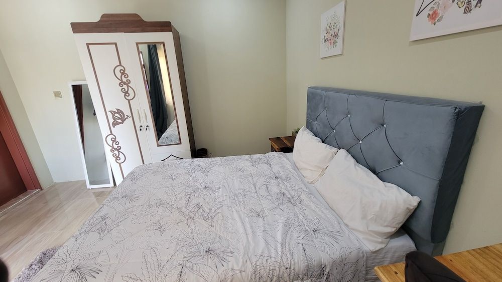 mew3 apartment Comfort Double or Twin Room