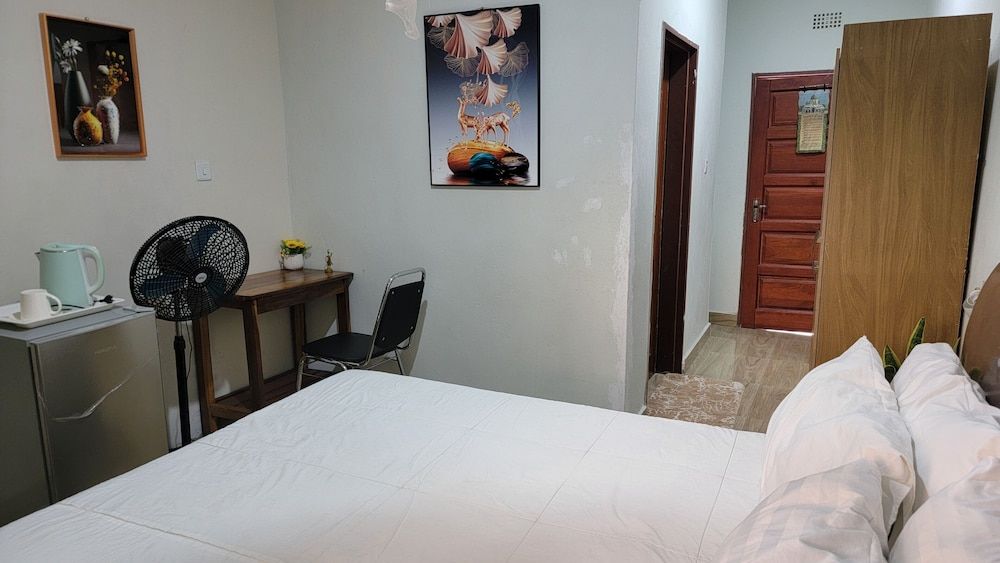 mew3 apartment Comfort Double Room 9