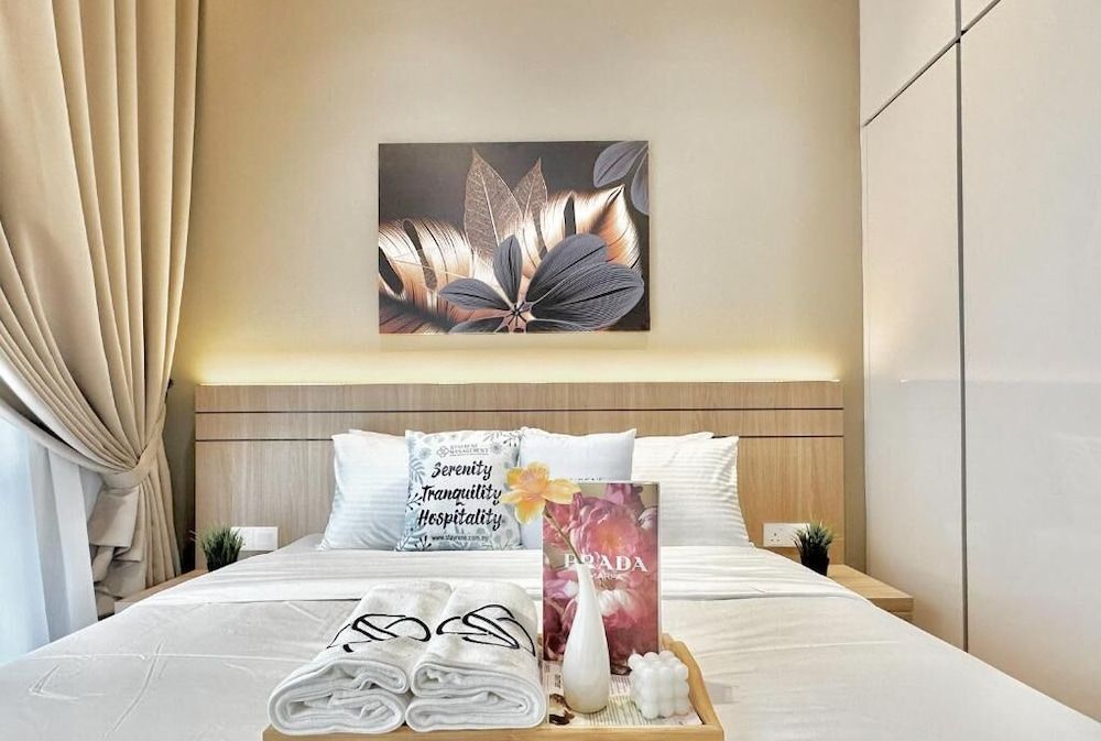 TriTower Residence JB by Stayrene Apartment, 3 Bedrooms, Balcony, City View