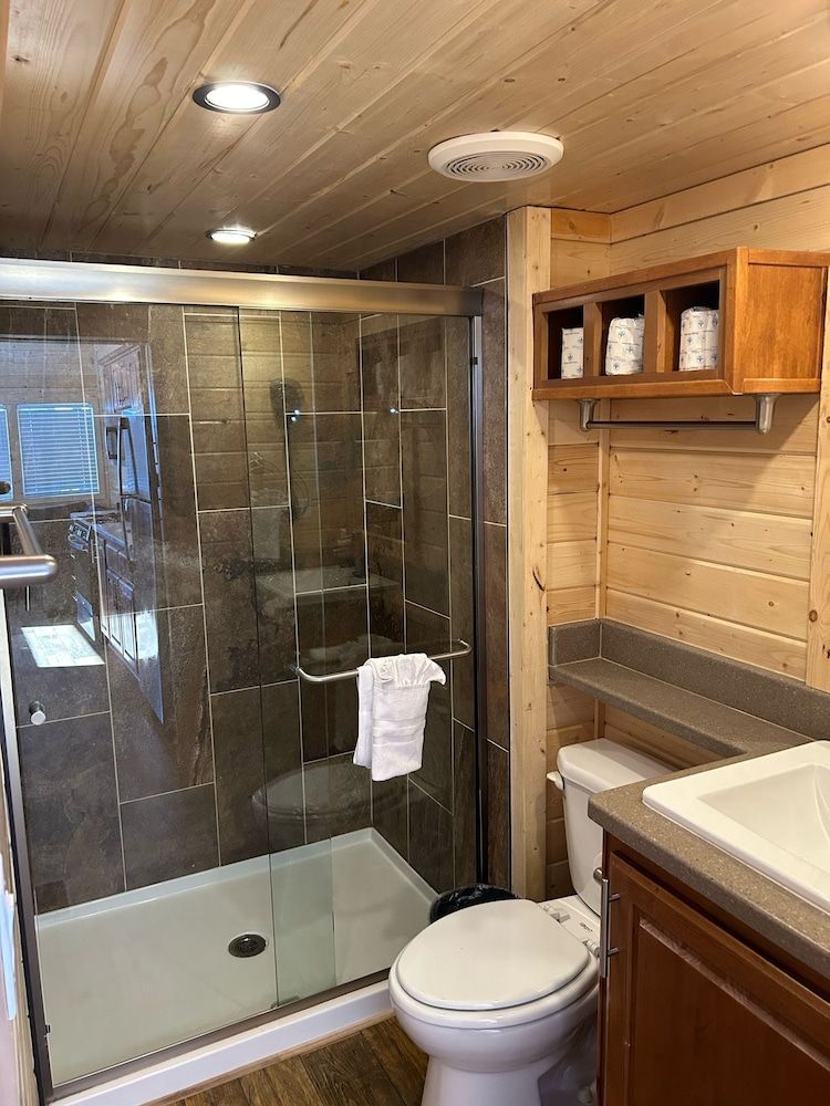 Grand Canyon Tiny Homes Superior Chalet 81