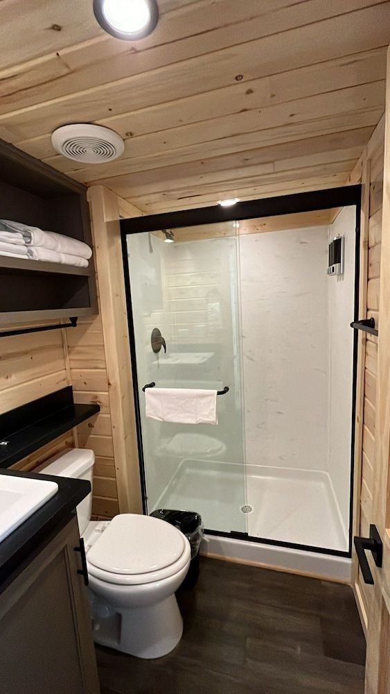 Grand Canyon Tiny Homes Family Cottage, Multiple Beds, Patio, Mountain View 7