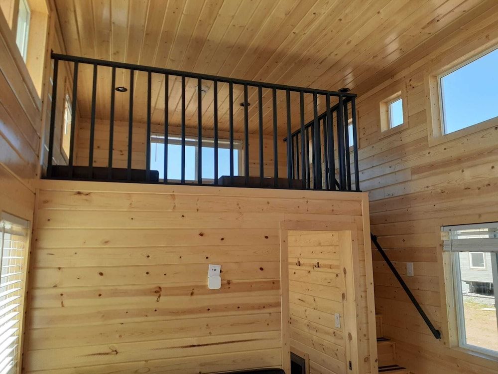 Grand Canyon Tiny Homes Superior Chalet 105