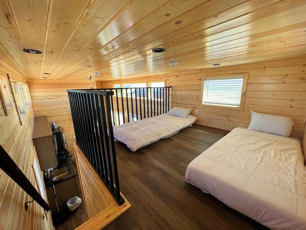 Grand Canyon Tiny Homes Superior Chalet