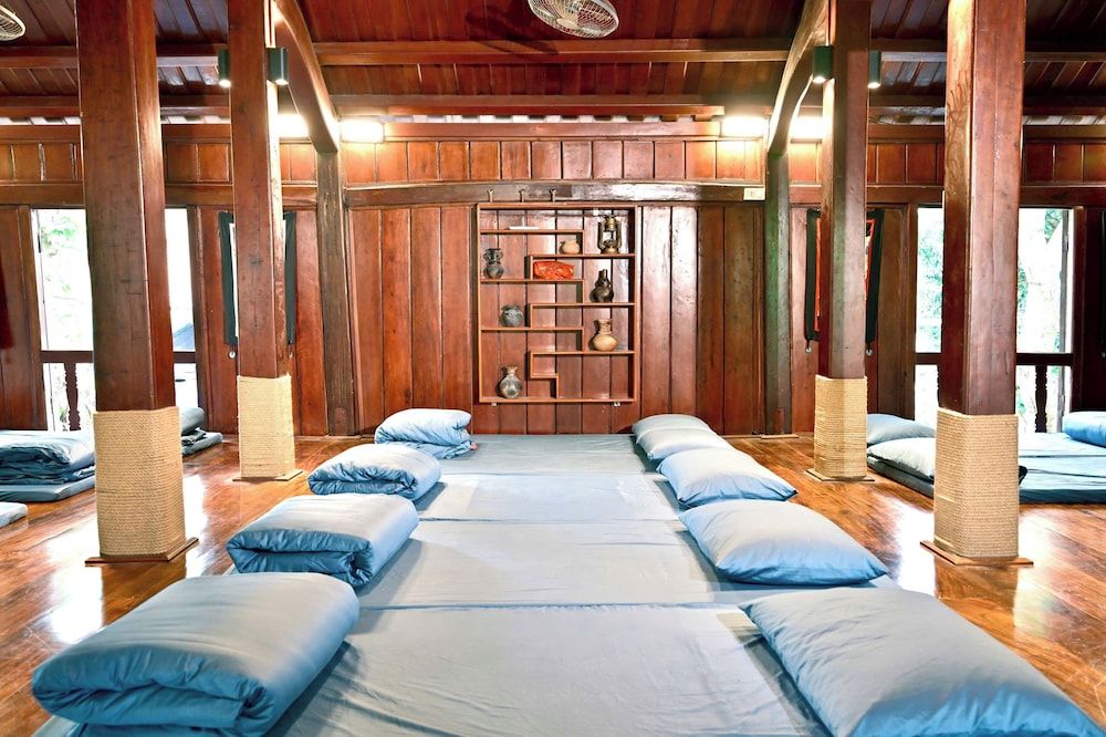 Luong Son Retreat Panoramic Chalet