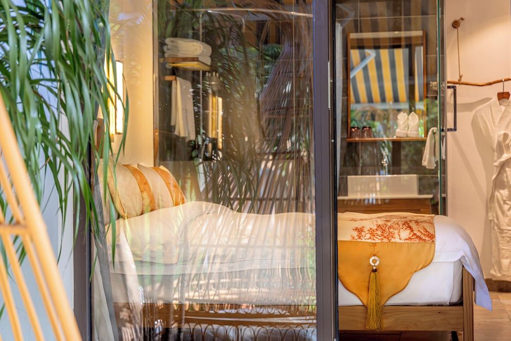 Shusheng Xunzhen No.2 Courtyard Basic Double Room, Patio, Hill View 2