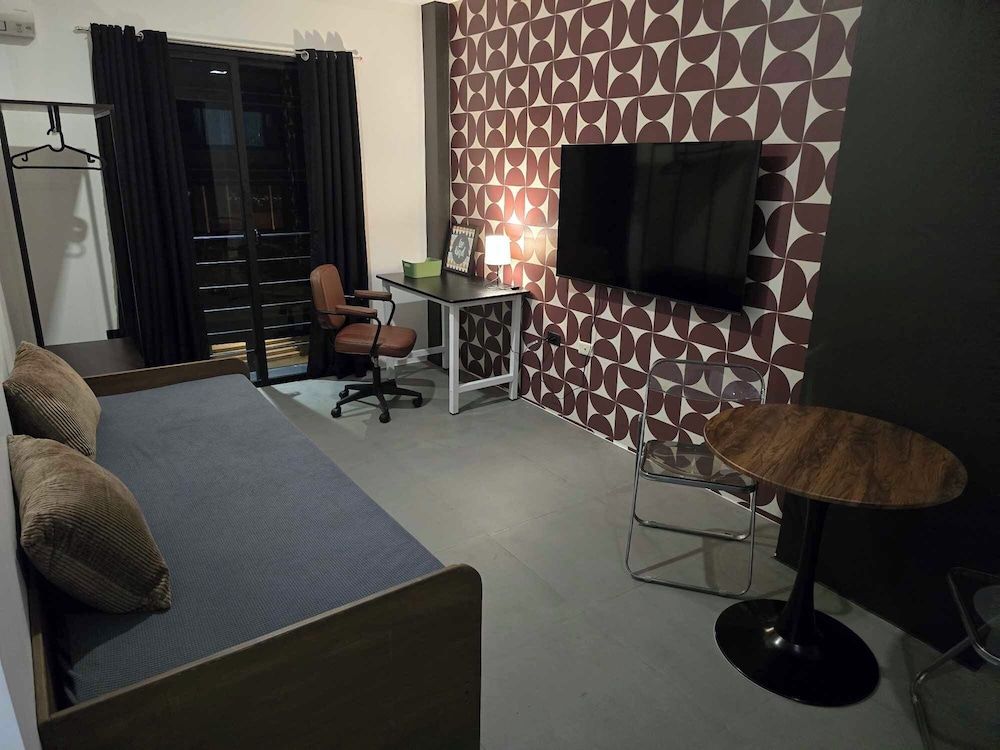 RA House Residences Elite Condo, Multiple Beds, Kitchenette, Courtyard View 6